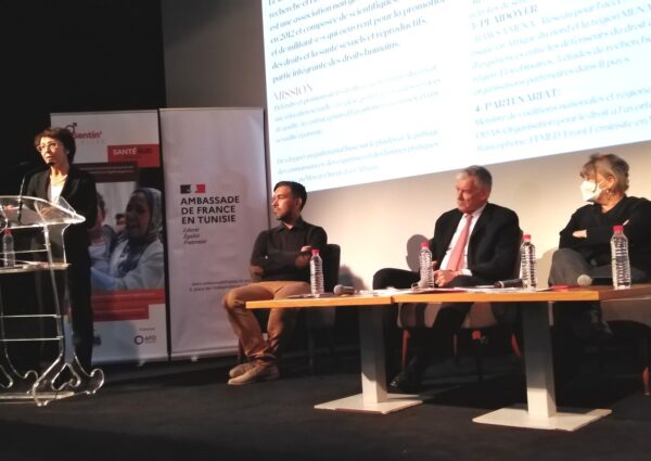 Table ronde de lancement du programme  «Sentin’Elles » à l’Institut Français de Tunis